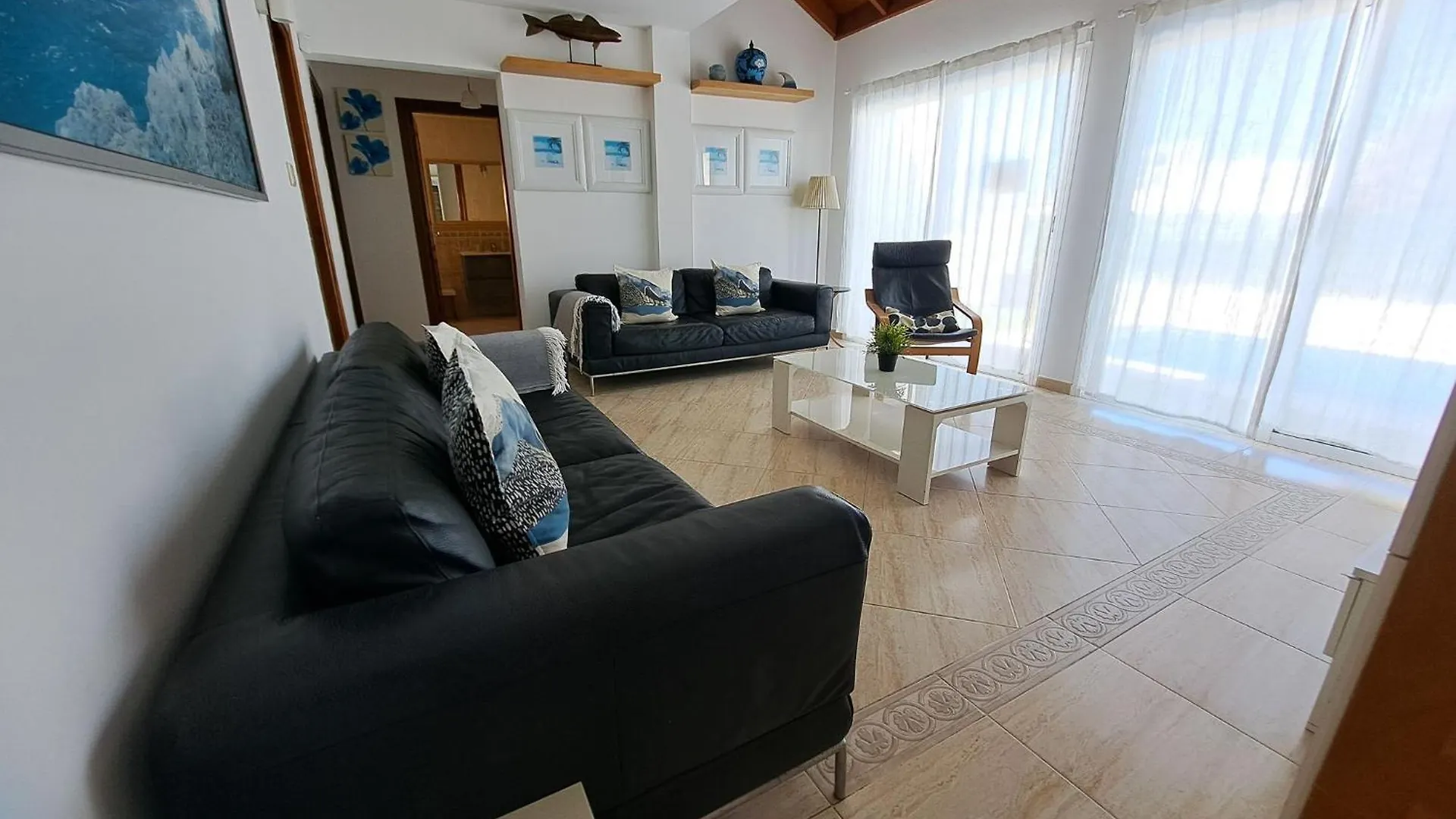 Villa Rayo Azul, Piscina, Wifi, Vista Al Mar La Oliva